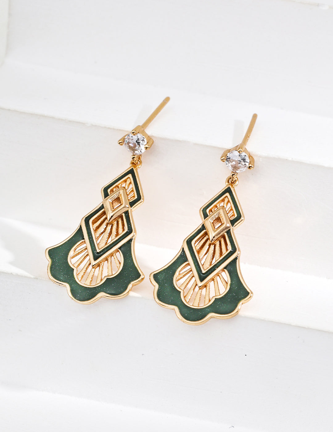 Vintage Drop-Shaped Cubic Zirconia 925 Sterling Silver Earrings