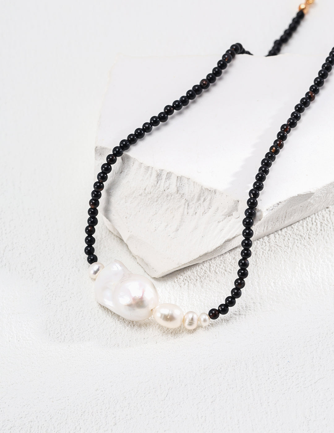 Minimalist Natural Pearl & Black Agate 925 Sterling Silver Necklace
