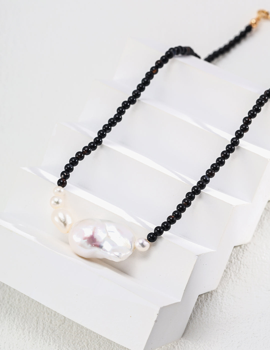 Minimalist Natural Pearl & Black Agate 925 Sterling Silver Necklace