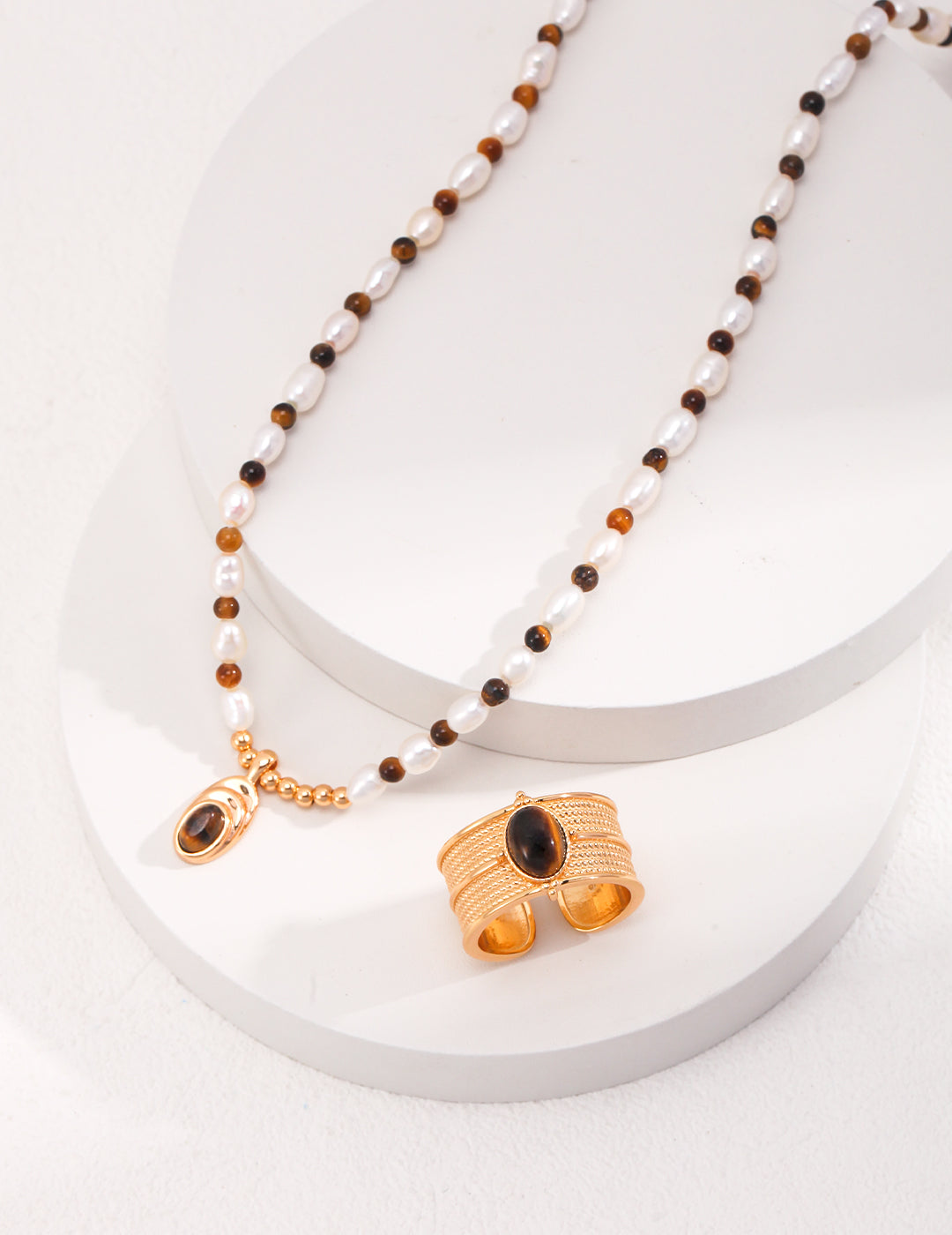 Maillard Sierra Charm Necklace