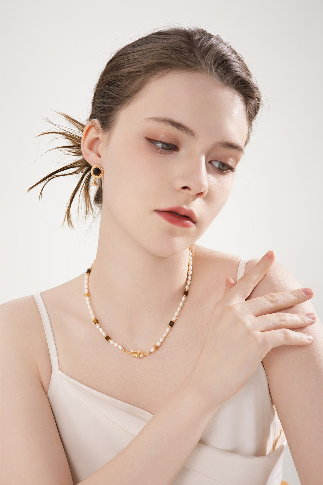 Sterling Silver Tiger’s Eye & Pearl Earrings | Vintage Royal Elegance