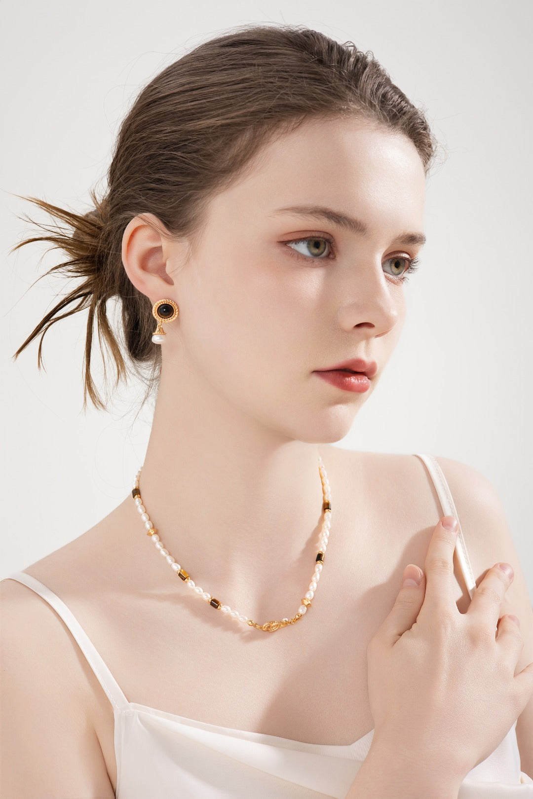 Sterling Silver Tiger’s Eye & Pearl Earrings | Vintage Royal Elegance