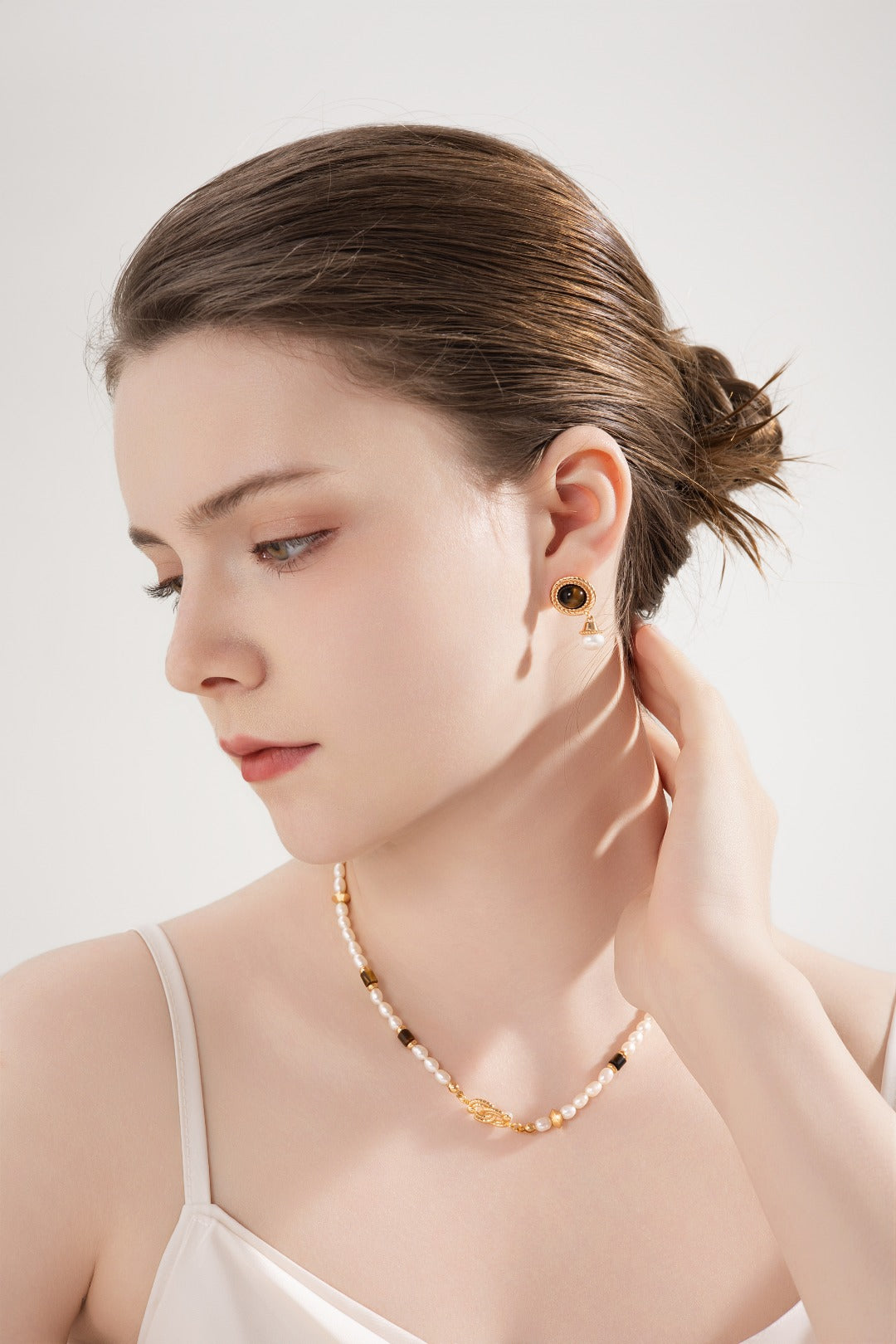 Sterling Silver Tiger’s Eye & Pearl Earrings | Vintage Royal Elegance