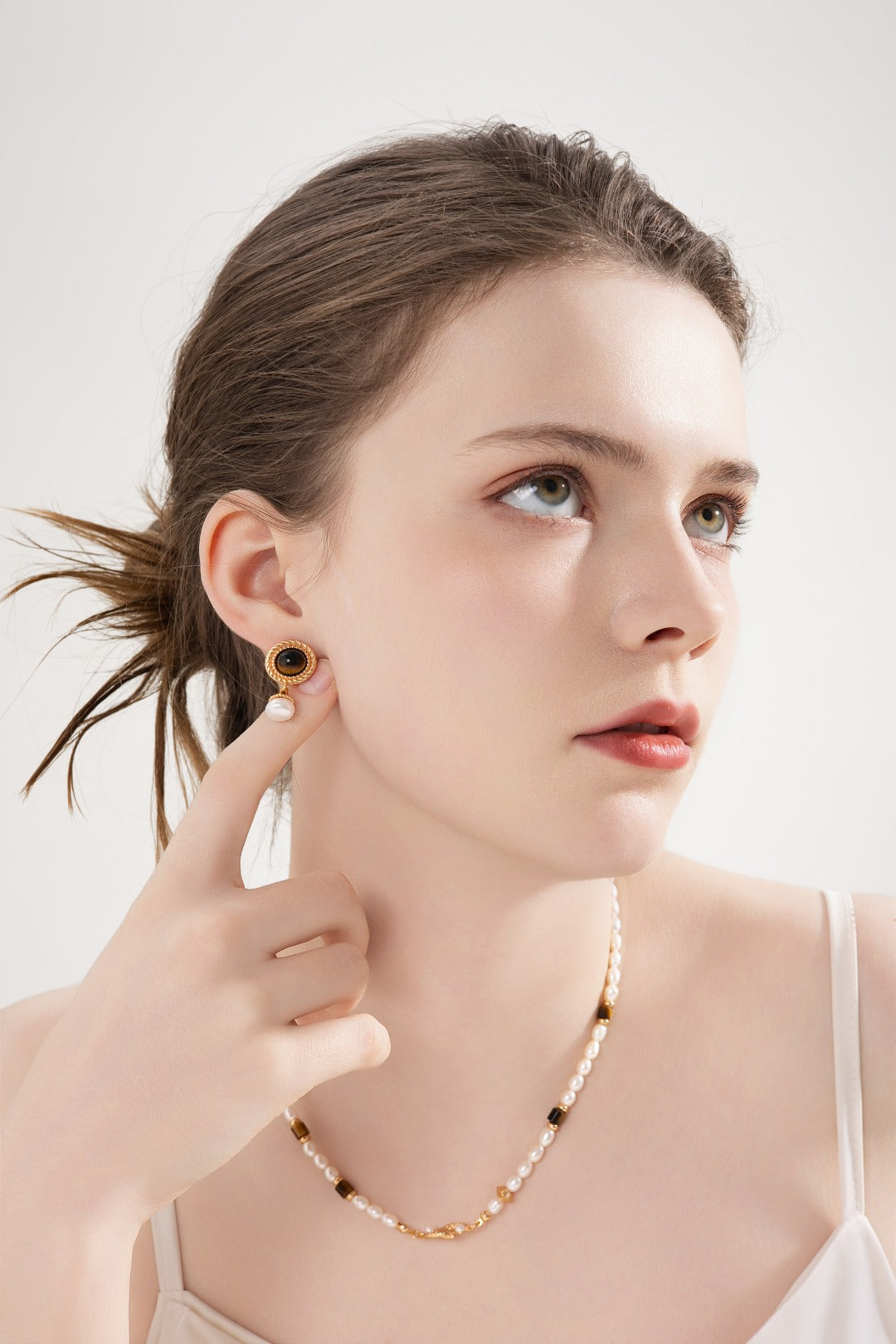 Sterling Silver Tiger’s Eye & Pearl Earrings | Vintage Royal Elegance