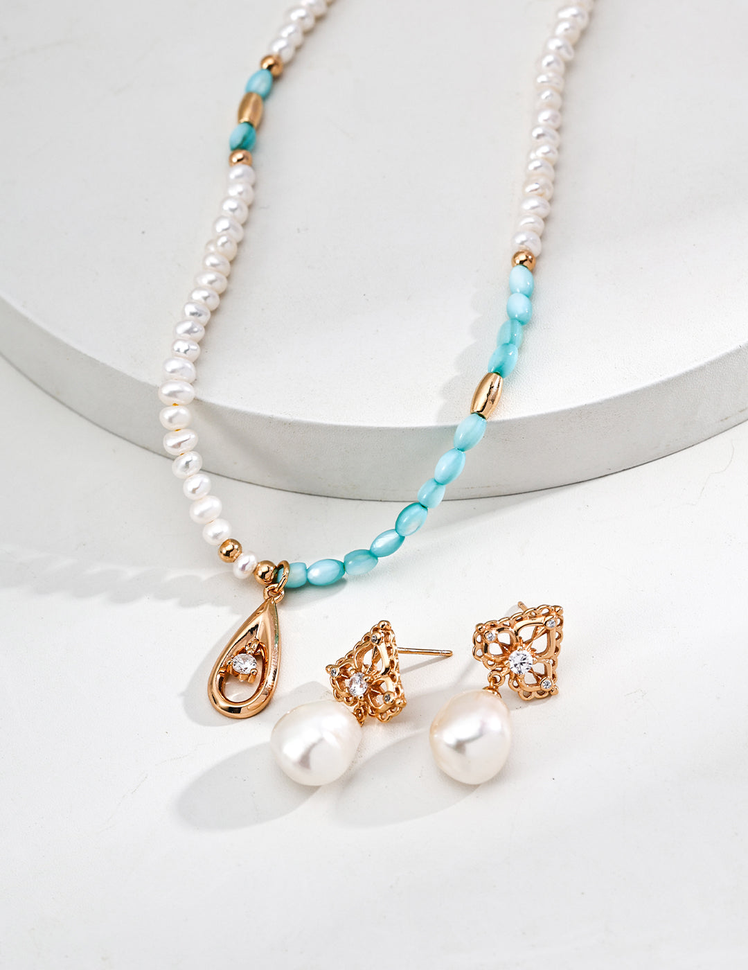 S925 Sterling Silver Natural Pearl & Blue Mother-of-Pearl Beaded Necklace – Adjustable Vintage Gold Chain