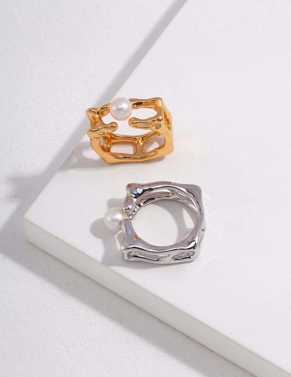 Sterling Silver Natural Pearl Ring | Fluid Geometry | Modern Aesthetic