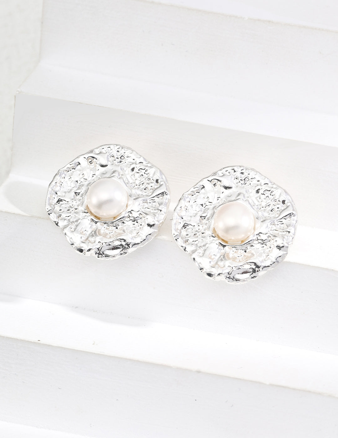 Vintage Natural Pearl Stud Earrings